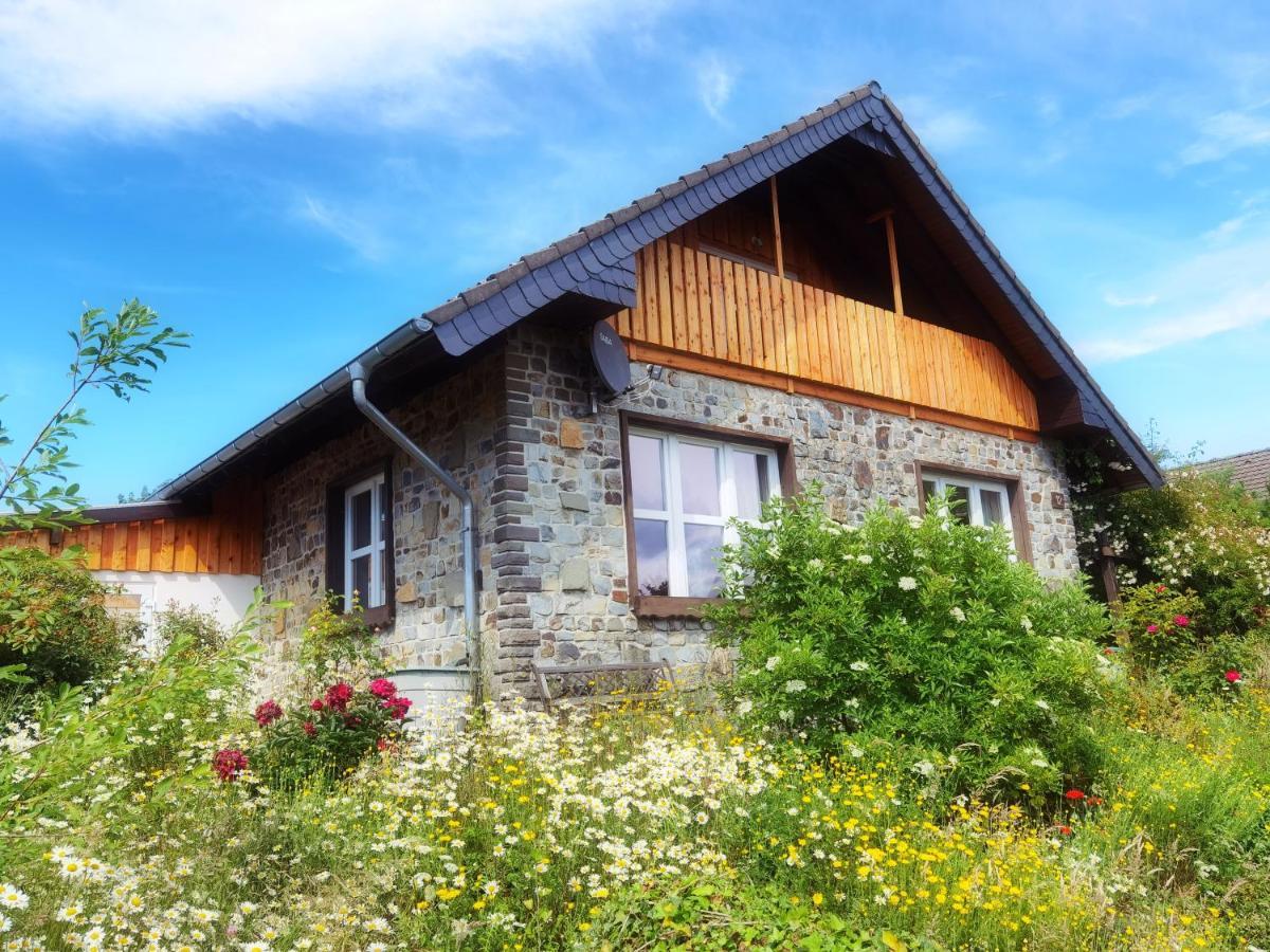 Ferienhaus Eifelrose Зимерат Екстериор снимка